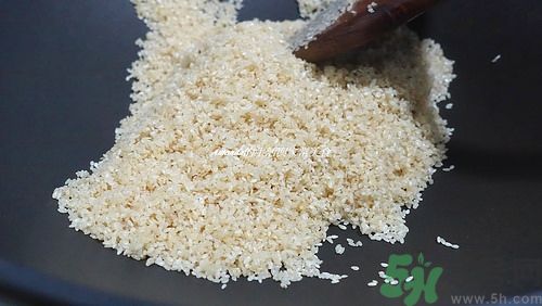 小魚干怎么炒好吃？蜜汁小魚干的做法