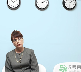 出現(xiàn)強(qiáng)迫癥怎么辦？如何治療自己的強(qiáng)迫癥？