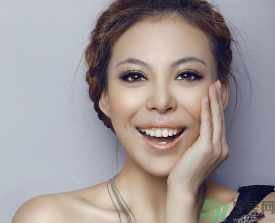 為什么會有黑眼圈？怎么去除黑眼圈最好？