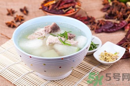 孕婦水腫怎么消除？孕婦水腫喝冬瓜排骨湯有效果嗎？