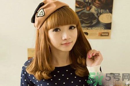 臉大的女生適合短發(fā)嗎？臉大的女生適合什么發(fā)型？