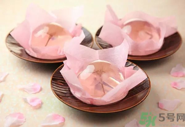 美翻了，櫻花可以做什么吃？櫻花茶怎么做？