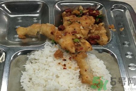 整只炸牛蛙好吃嗎？炸牛蛙怎么做好？