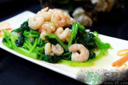 菠菜可以喝豆腐一起吃嗎？菠菜可以喝蝦一起吃嗎？