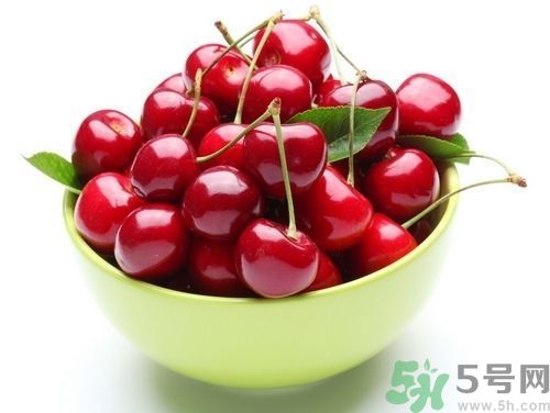 吃新鮮水果能抗皺嗎？防皺紋要吃什么？