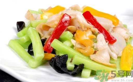 吃剩菜有危害嗎？什么類剩菜不能吃呢？