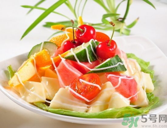 在飯后做運(yùn)動(dòng)什么對(duì)身體好？飯后有什么不能做？