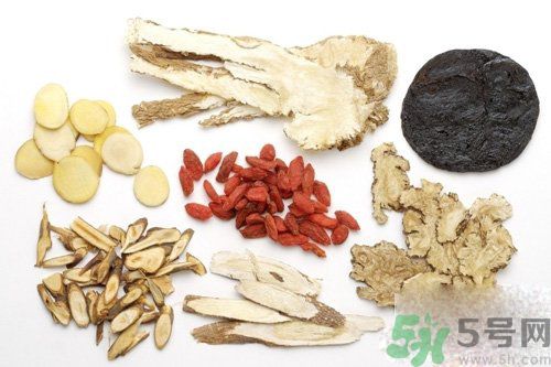 月經(jīng)量少怎么調(diào)理？月經(jīng)量少是什么原因？