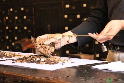 蕁麻疹會不會傳染？蕁麻疹怎么治才能好？
