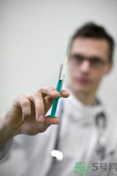 假疫苗打了有什么副作用？非法疫苗打了怎么辦？