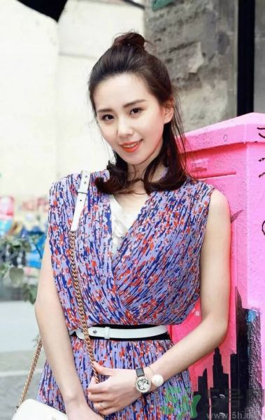 明星花式丸子頭引潮流 波叔這么萌你不愛嗎？