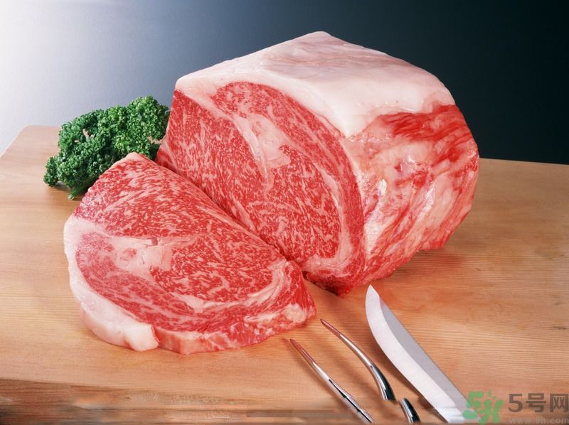 吃生肉長寄生蟲？哪些生肉吃了會致命？