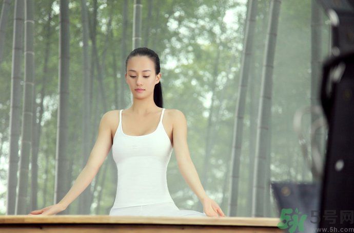 簡單又減肥的瑜伽有哪些？瑜伽可以減肥嗎？