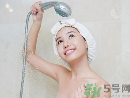 經(jīng)期可以洗澡嗎？經(jīng)期可以洗頭嗎？