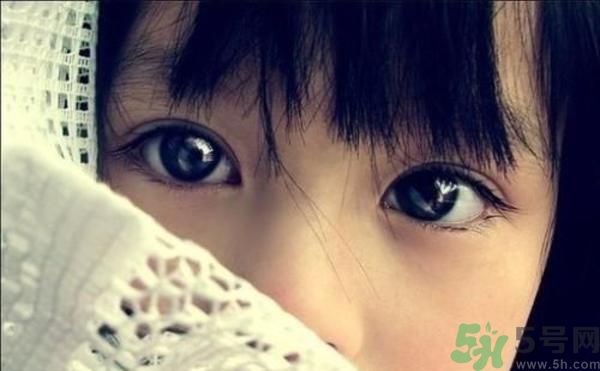 怎么去眼袋？去眼袋的方法有哪些？