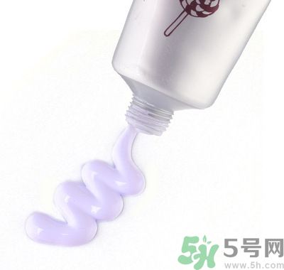 防曬霜和隔離有什么區(qū)別嗎？涂防曬霜對(duì)皮膚好嗎？