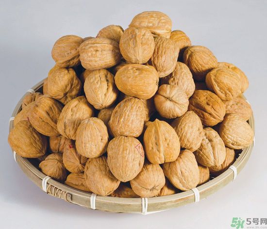 胡桃可以減肥嗎？吃胡桃有什么好處？