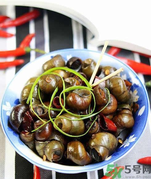 螺螄要怎么挑選？煮熟后螺絲肉怎么挑出來？