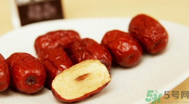 高血脂可以吃核桃嗎？高血脂可以吃紅棗嗎？