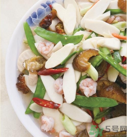 地皮菜可以炒山藥嗎？地皮菜炒山藥能吃嗎？