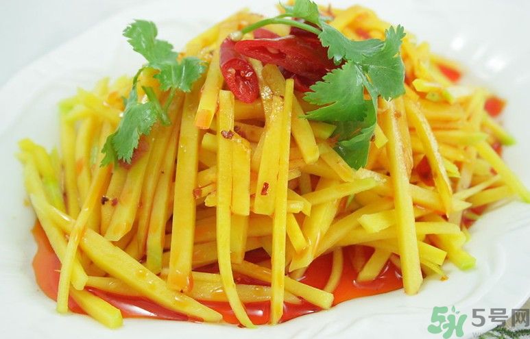 土豆絲和土豆片哪個更好吃？土豆片可以炒什么？