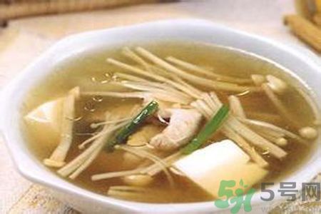 春季喝什么湯好？春季喝什么湯養(yǎng)生？