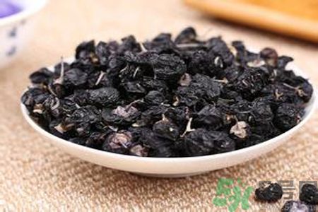 黑枸杞有什么功效？黑枸杞的好處有哪些？