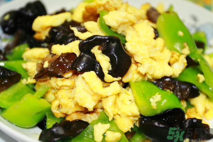 黑木耳炒雞蛋怎么做？黑木耳炒雞蛋怎么做最好吃？