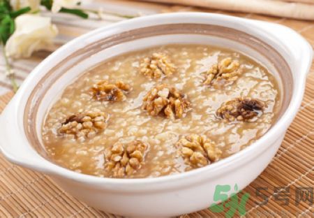 春季怎么護膚？春季護膚吃什么？