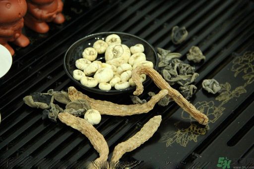 胃潰瘍吃什么藥？調(diào)理胃潰瘍的藥有哪些？
