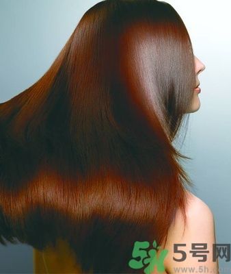 護發(fā)小妙招有哪些？怎么養(yǎng)頭發(fā)會黑亮？