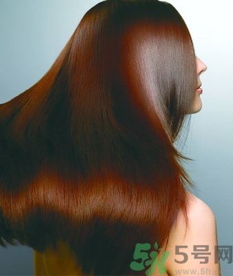 頭發(fā)干枯是為什么？頭發(fā)干枯的原因？