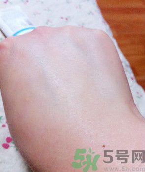 apieu防曬霜怎么樣？apieu防曬霜好用嗎？