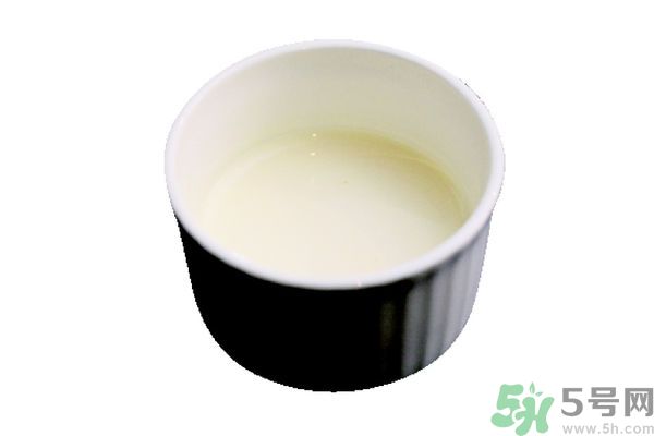 牛奶過期了還能怎么利用？牛奶能去魚腥味嗎？
