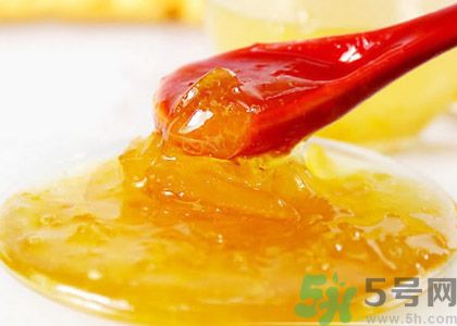 蜂蜜擦臉可以祛斑嗎？蜂蜜祛斑最簡單的方法