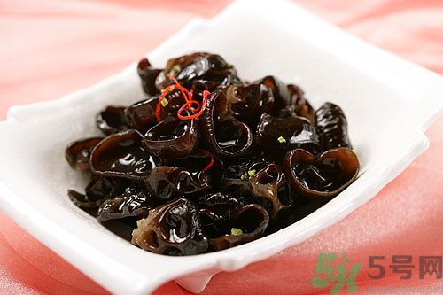 萵筍可以和木耳一起炒嗎？萵筍和木耳一起炒好嗎？
