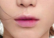 咬唇妝怎么畫圖解視頻教程？咬唇妝的畫法