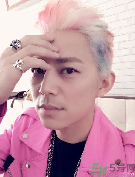 何炅為什么弄彩虹頭？什么是彩虹頭？