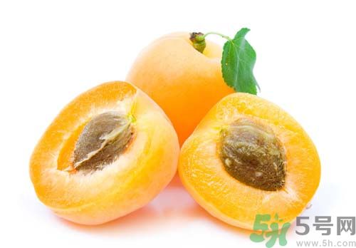 春天吃枇杷可以減肥嗎？吃枇杷減肥怎么樣？