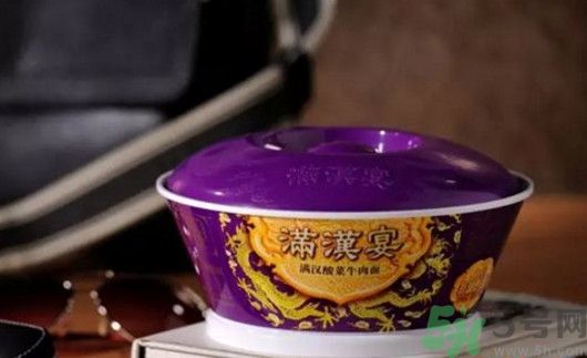 滿漢宴方便面多少錢(qián)一桶？滿漢宴方便面多少錢(qián)一箱？