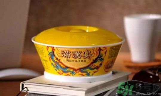 滿漢宴方便面多少錢(qián)一桶？滿漢宴方便面多少錢(qián)一箱？
