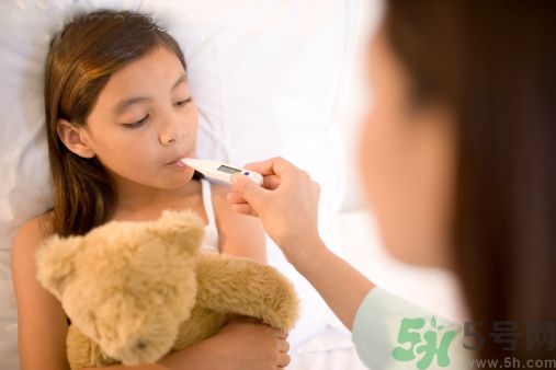男童連續(xù)高燒8年 怎么退燒效果好？
