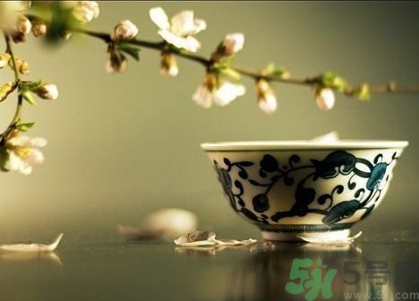 春天喝什么茶養(yǎng)生最好？春天喝茶要注意什么？