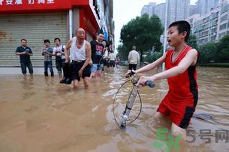 湖南為什么出現(xiàn)暴雨？湖南暴雨受災(zāi)嚴重情況？