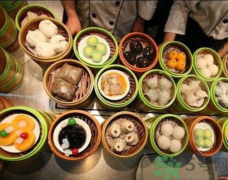 早餐吃面還是包子比較好？早餐吃包子和面健康嗎？