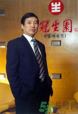 大白兔原東家翁懋 景區(qū)被猴蹬石頭砸中身亡怎么回事？