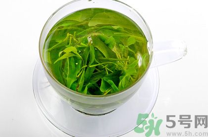 感冒的時(shí)候能喝苦丁茶嗎？感冒為什么不能喝苦丁茶？