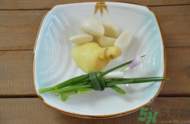 煲湯用什么鍋好？燉雞湯用什么鍋好呢？