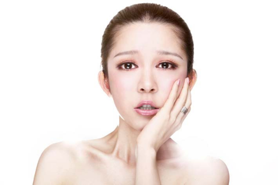蘭薇兒水漾CC霜怎么樣？蘭薇兒水漾CC霜好用嗎？
