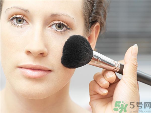 化妝刷如何使用效果好？化妝刷該怎么保養(yǎng)？